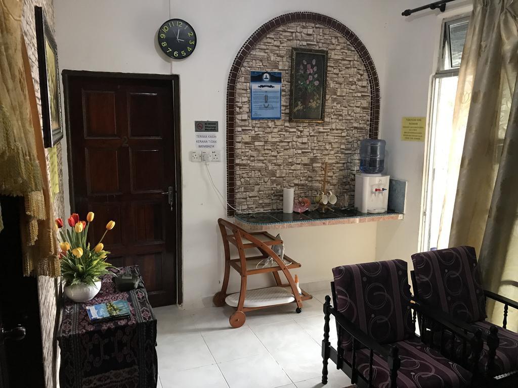 Roomstay Kuala Nerus Gated Parking - 6M To Beach & 15M To Drawbridge Куала-Тренгану Экстерьер фото